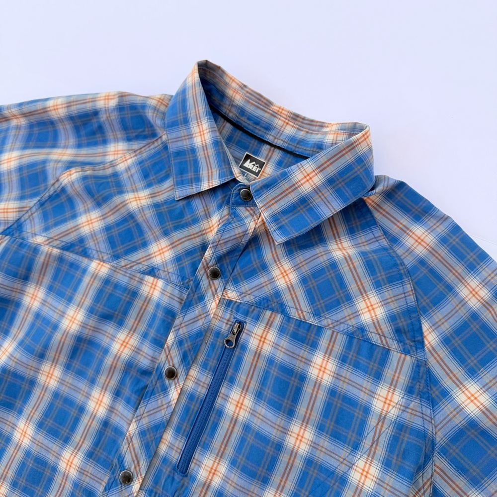Men’s REI Brand Hiking / Outdoor Shirt Size Large - Picture 2 of 8